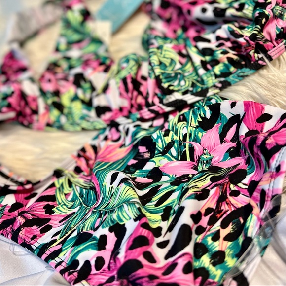 🖤🎉NWT - Floral Animal Print One Piece Swimsuit LA LA Swim - Picture 4 of 7